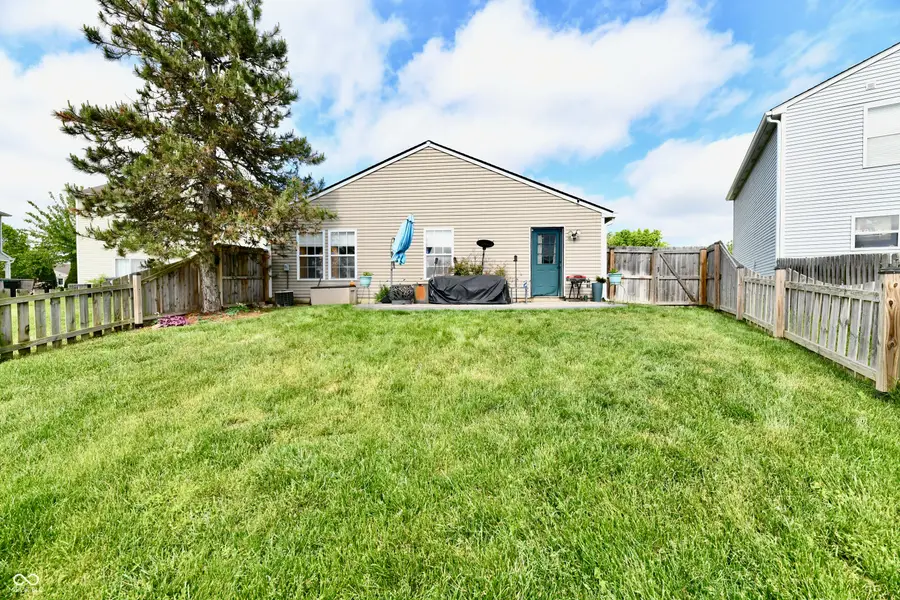 1621 Blue Grass Parkway, Greenwood, IN 46143 - #3
