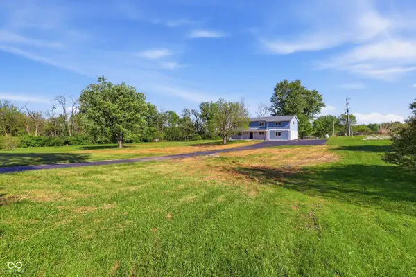 12216 N Magnetic Acres Street, Mooresville, IN 46158