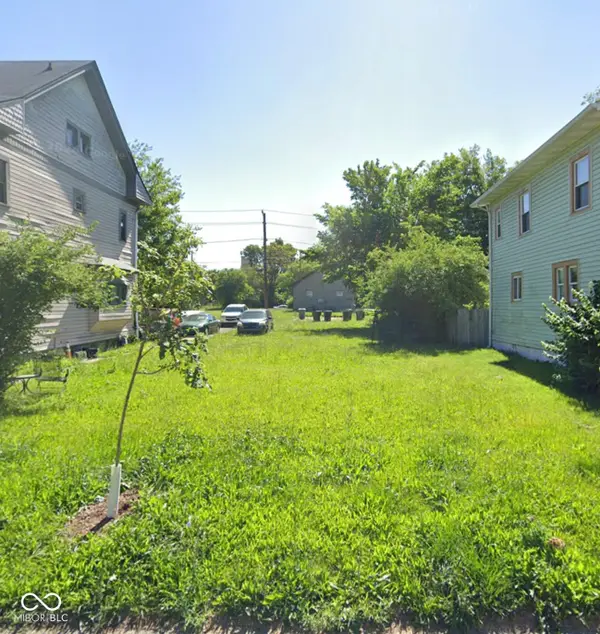 2826 N New Jersey Street, Indianapolis, IN 46205