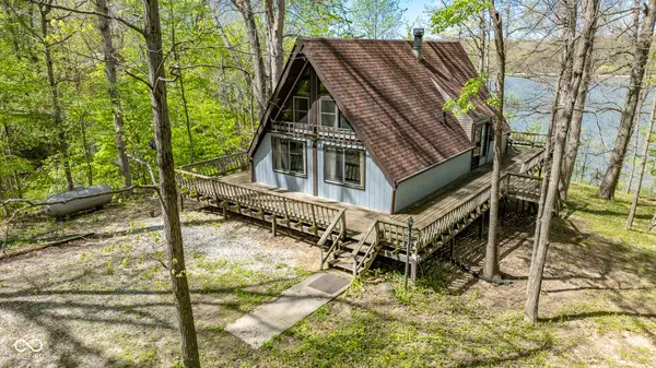 11032 E Lakeside Circle, Rockville, IN 47872