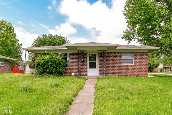 620 Brewer Place, Greenwood, IN 46142