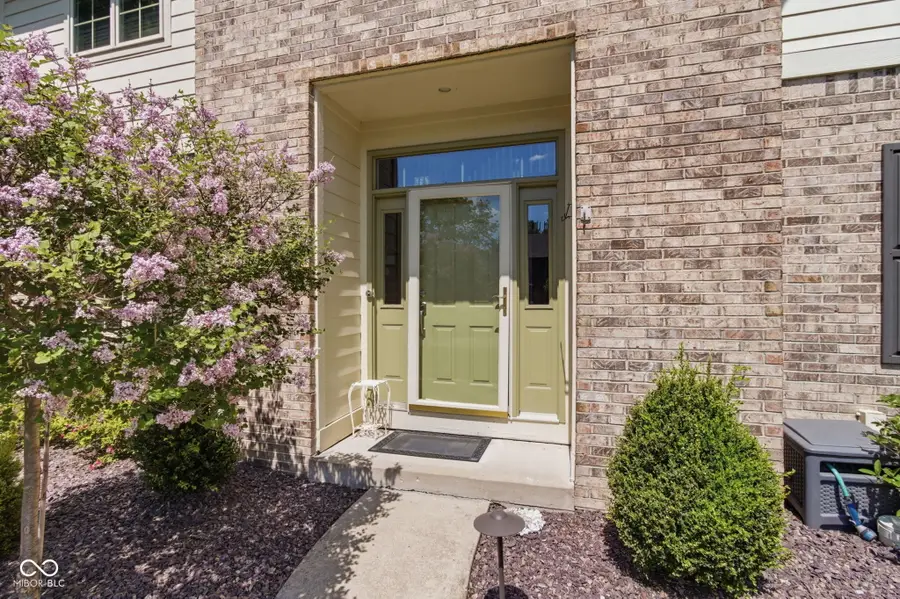 129 E Laredo Way N, Carmel, IN 46032 - #3