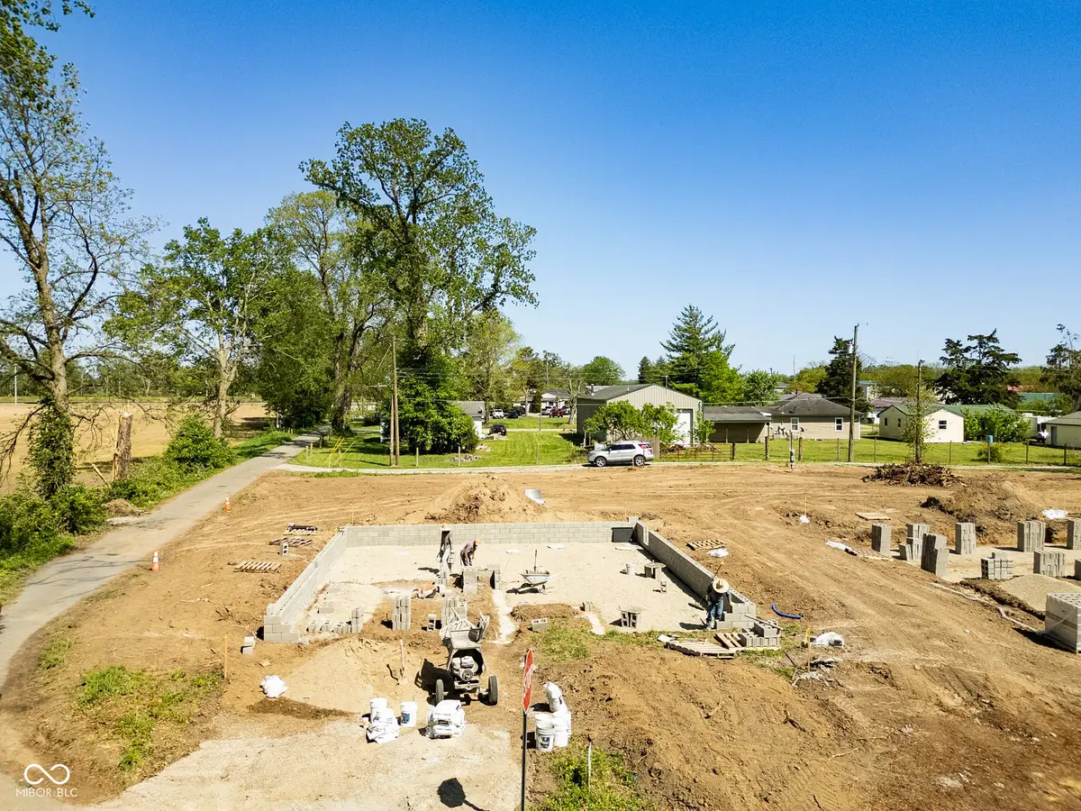 5223 N Vance Street, Columbus, IN 47201 - #1