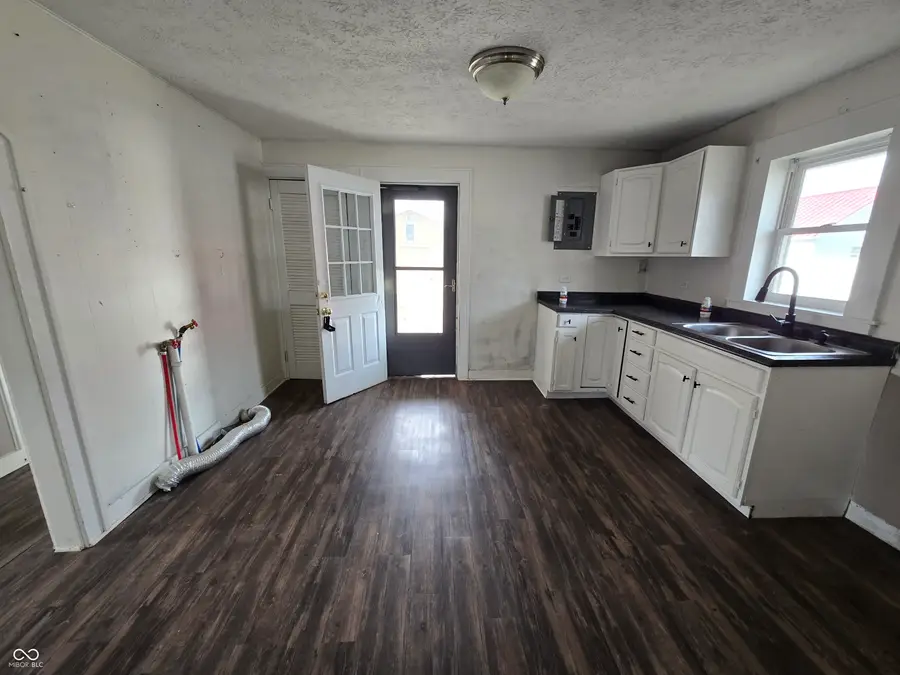 2301 S 19th Street, New Castle, IN 47362 - #3