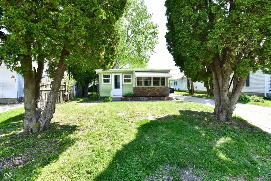 909 Independence Drive E, Elwood, IN 46036 - #3
