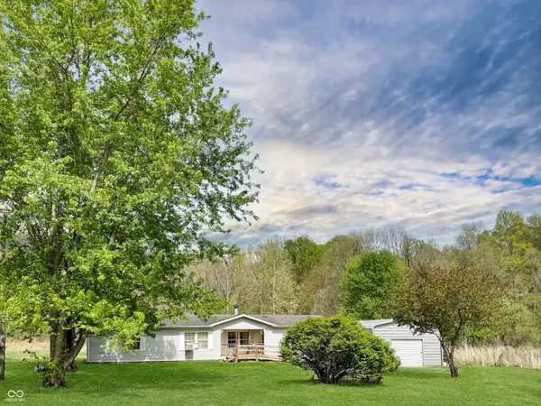 11724 Maple Street, Poland, IN 47868