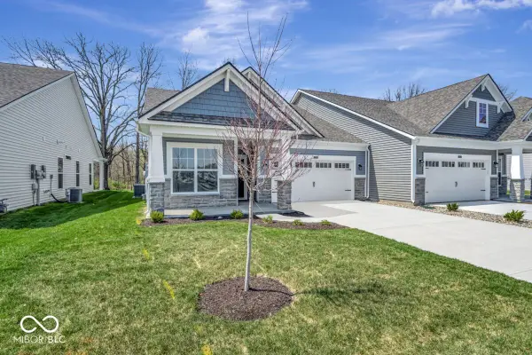 5504 Aspen Wood Lane, Indianapolis, IN 46239