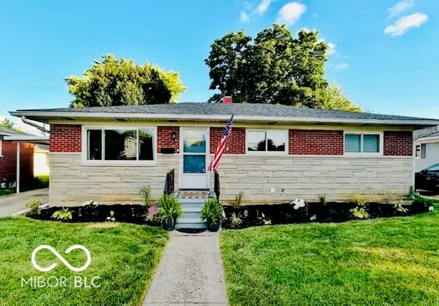 5609 Meadowood Drive, Speedway, IN 46224 - #1