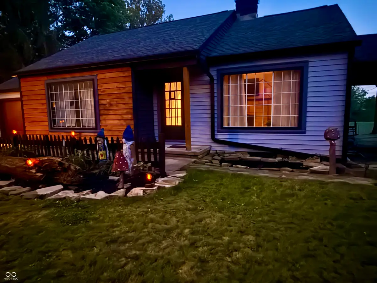 539 E Washington Street, Morgantown, IN 46160 - #1