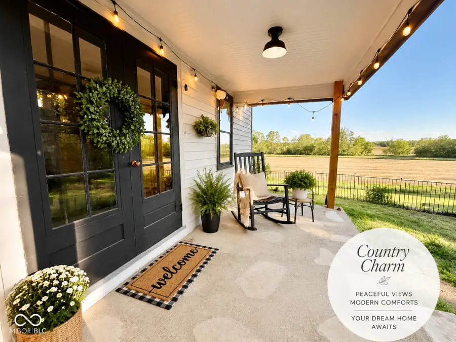 539 E Washington Street, Morgantown, IN 46160 - #3