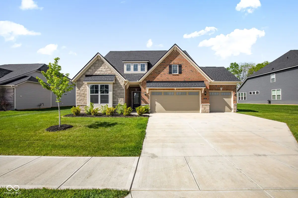 8394 Paxton Drive, Brownsburg, IN 46112 - #1