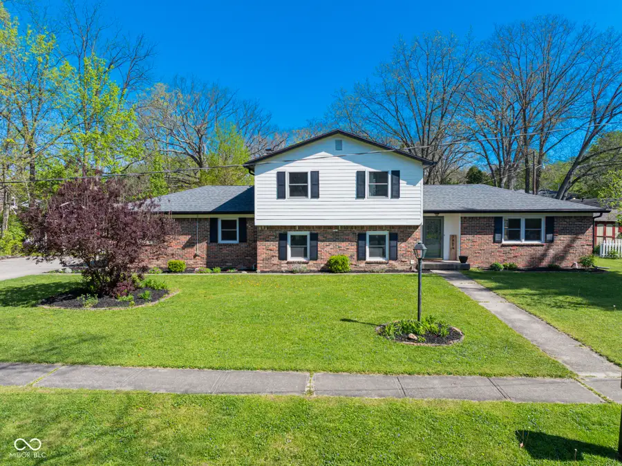 3404 W Robinwood Drive, Muncie, IN 47304 - #2