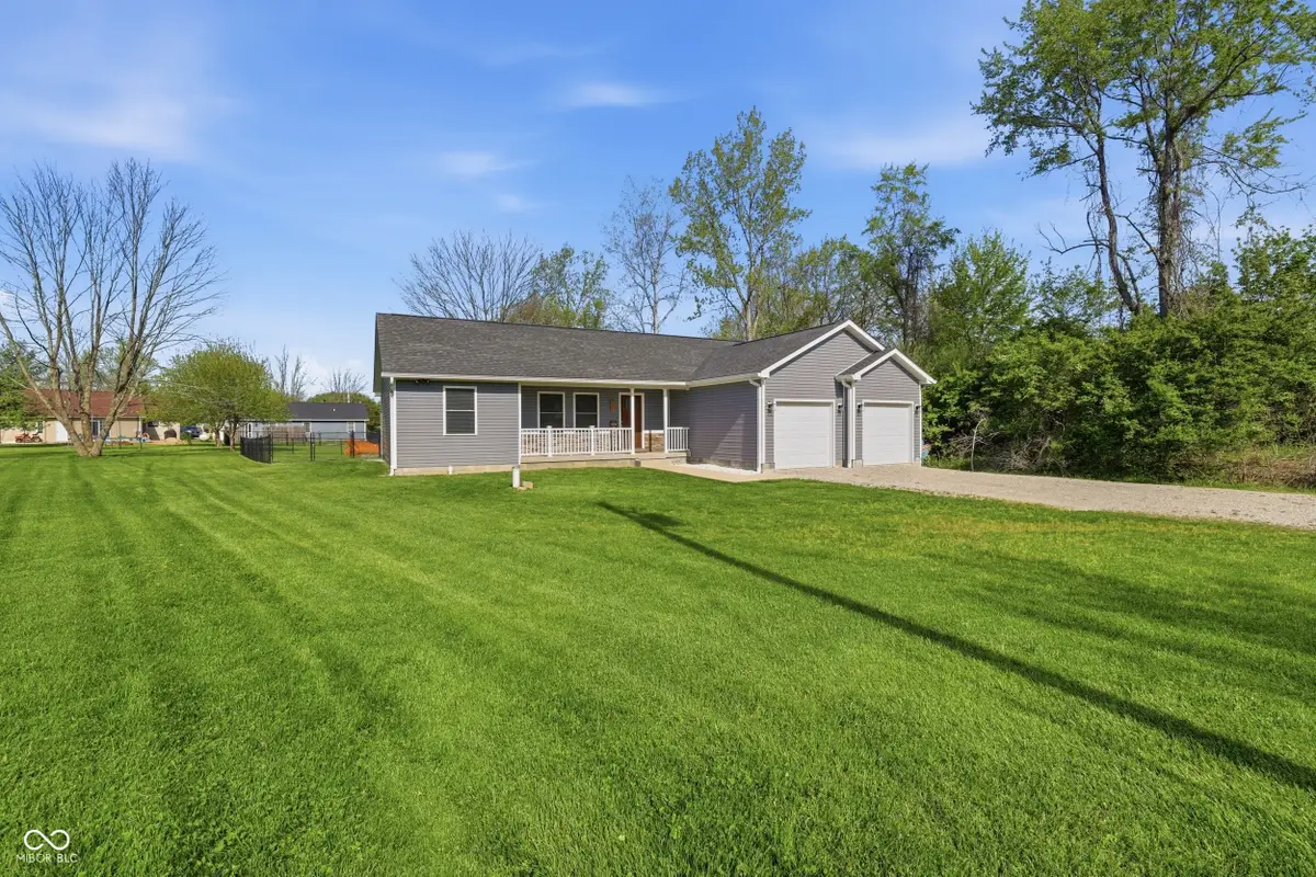 258 Gettysburg, Coatesville, IN 46121 - #1