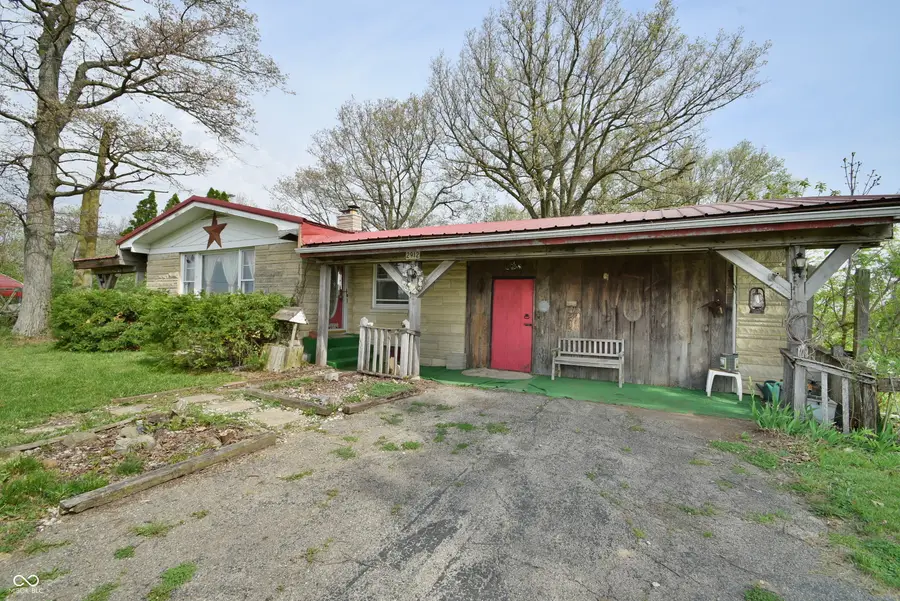 2912 Outer Drive, New Castle, IN 47362 - #3