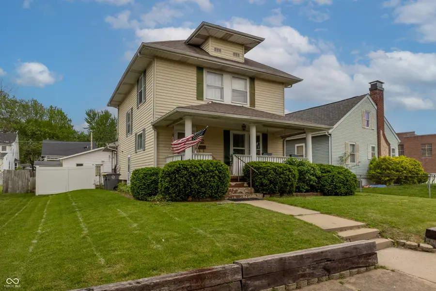 606 N Pine Street, Seymour, IN 47274 - #2
