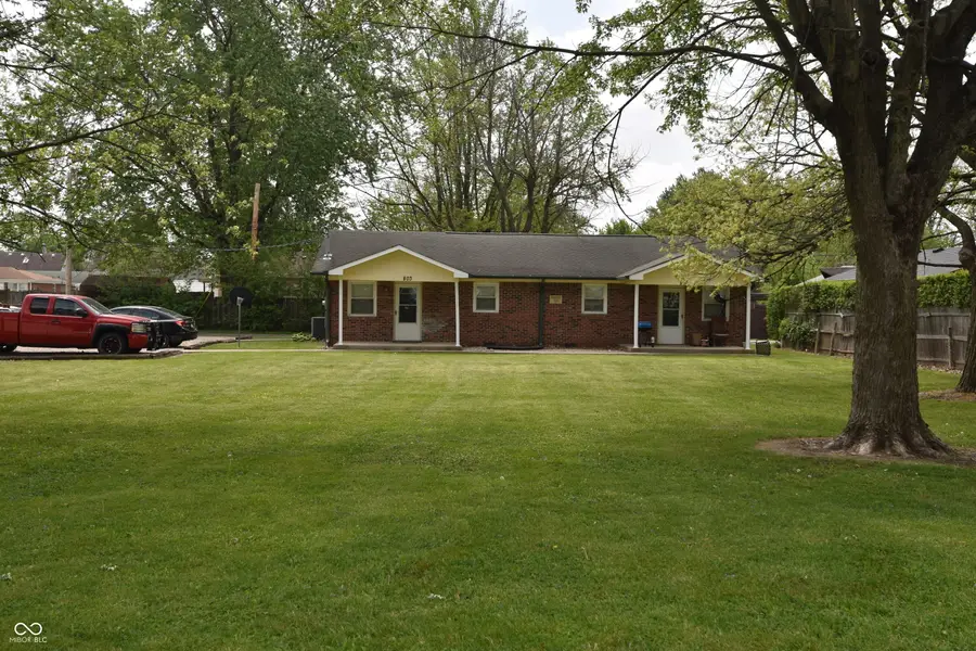 803 W Fifth Street, Greenfield, IN 46140 - #2