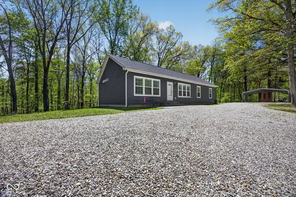 9451 S Chapel Hill Road, Heltonville, IN 47436