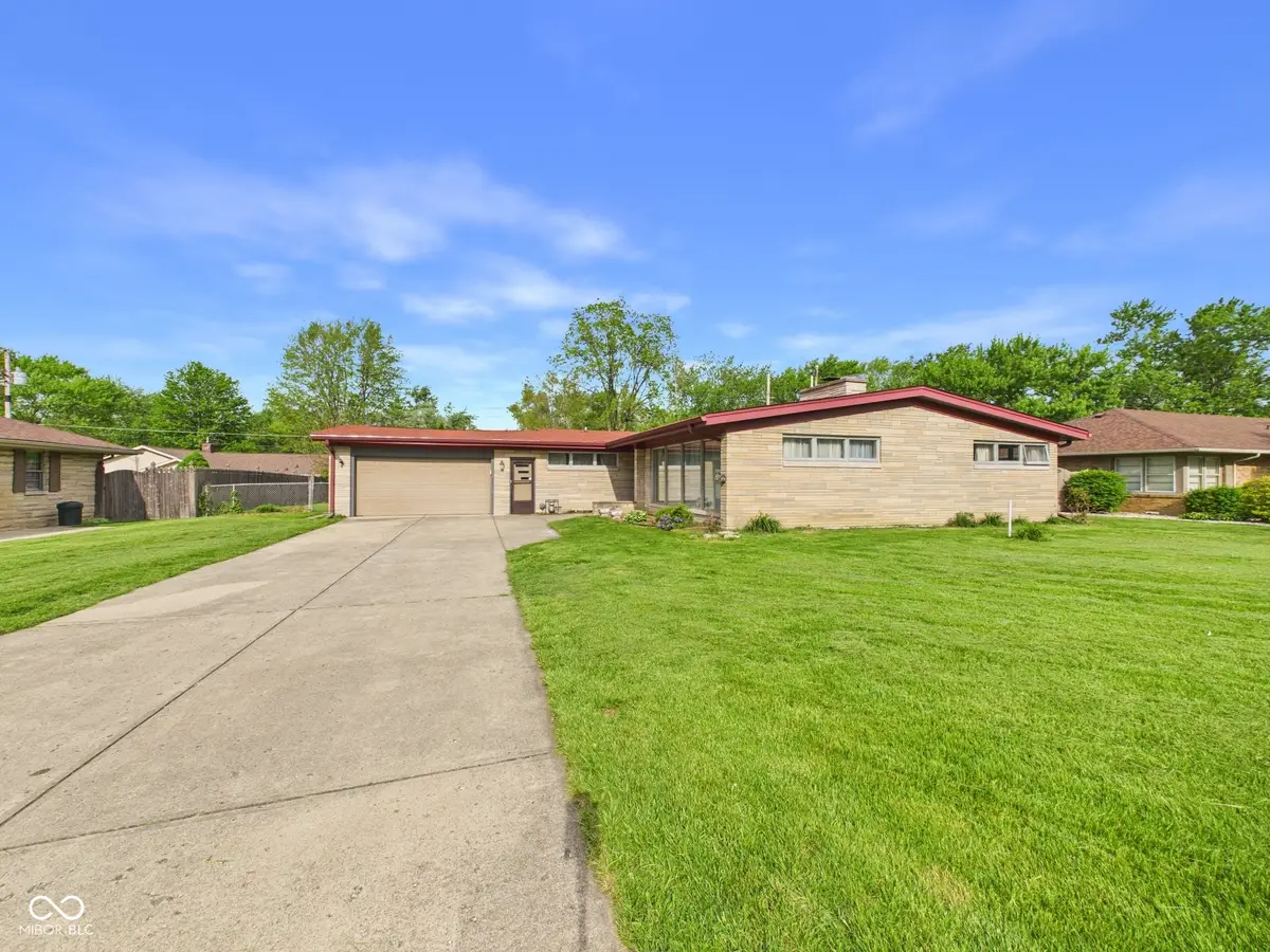 1527 Magnolia Drive, Anderson, IN 46011 - #1