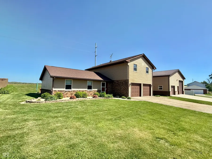 415 Kelly Drive, Brownstown, IN 47220 - #3