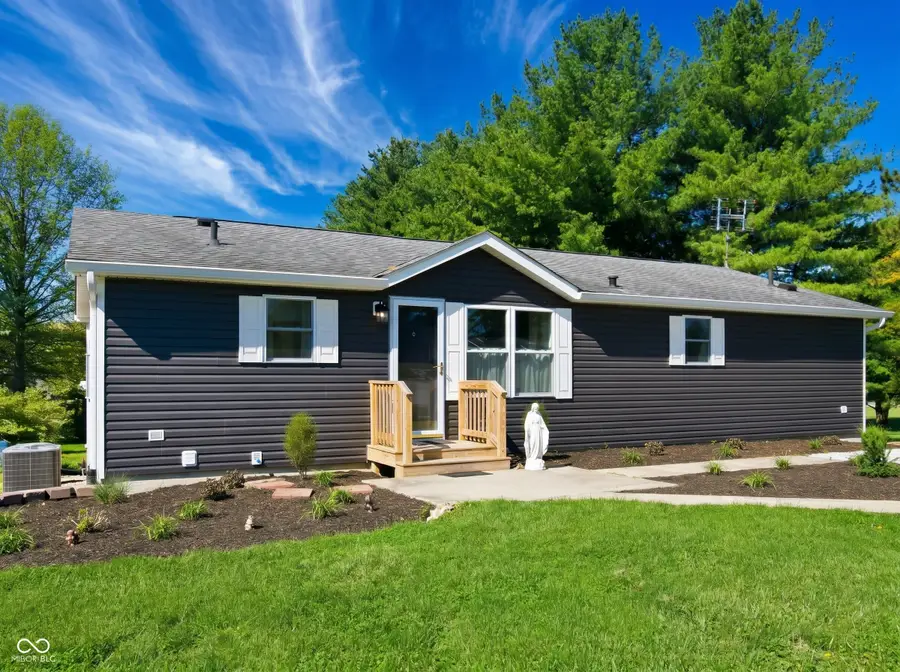 1577 N Santee Drive, Greensburg, IN 47240 - #2