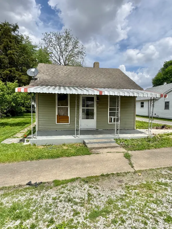 304 E Franklin Street, , IN 47272