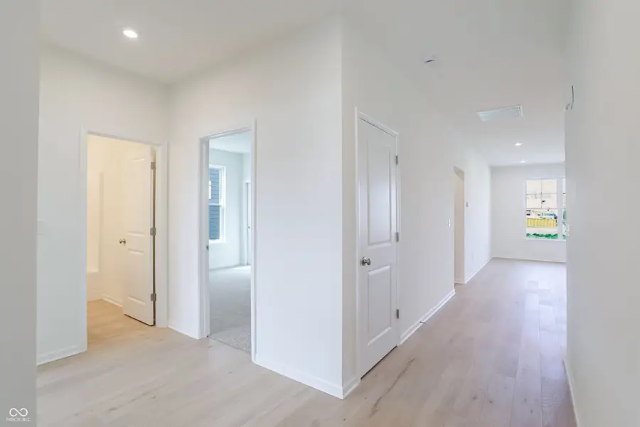 7214 Rose Hill Avenue, Brownsburg, IN 46112 - #2