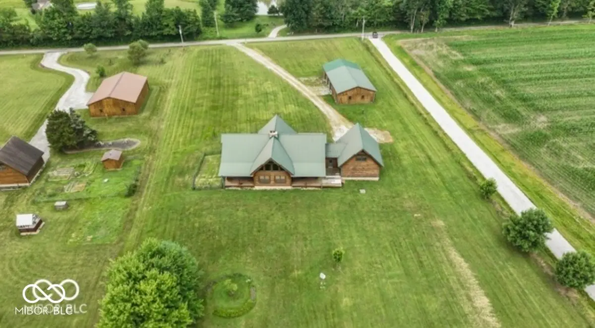 4210 S County Road 400 E, North Vernon, IN 47265 - #1