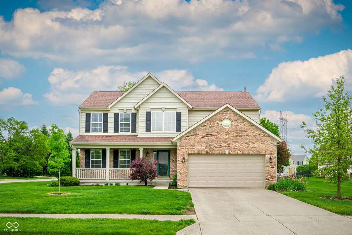 6511 Hyde Park Drive, Zionsville, IN 46077 - #1