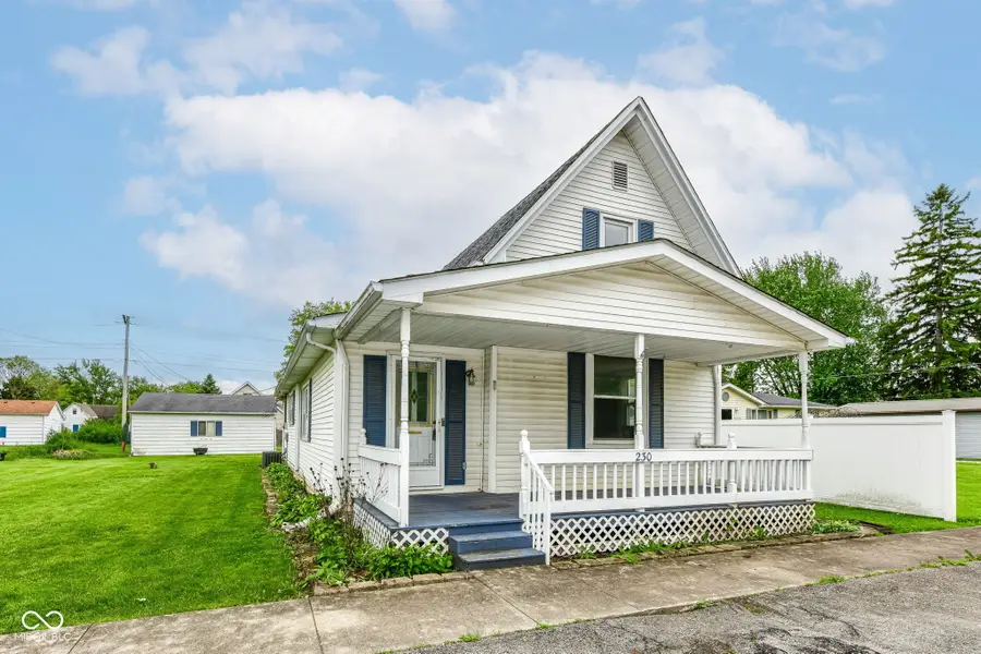 230 E Meridian Street, Atlanta, IN 46031 - #2