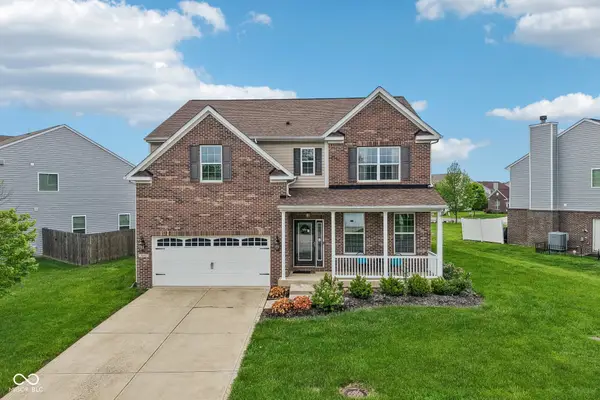 8644 N Deer Crossing Boulevard, McCordsville, IN 46055