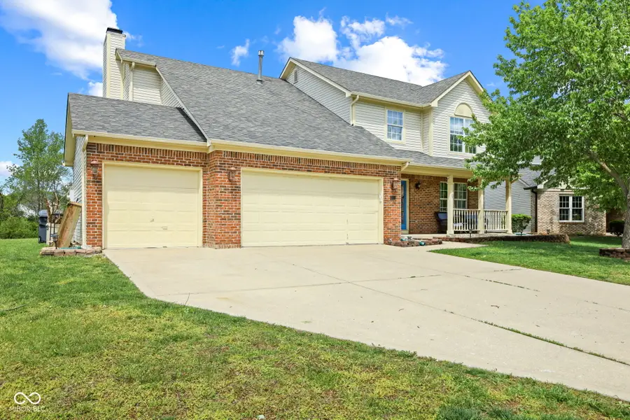 3362 Shore Drive, Greenwood, IN 46143 - #2