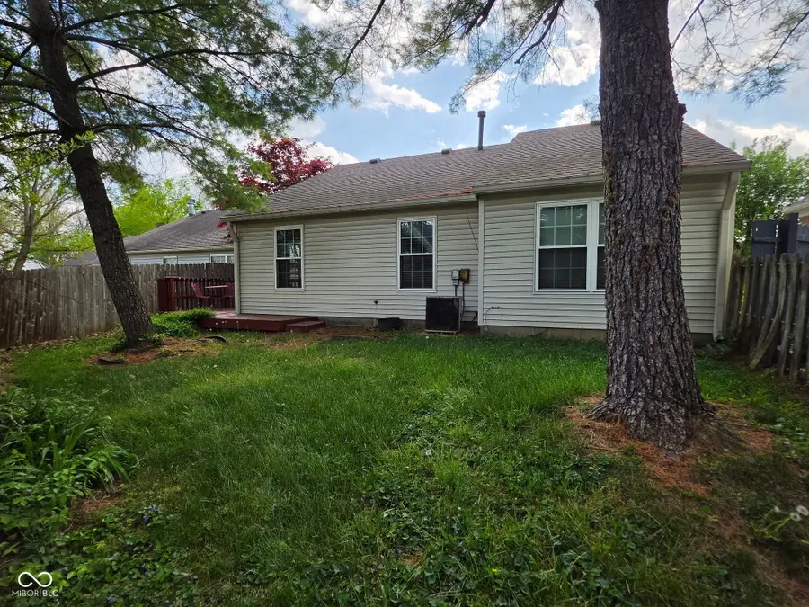 6750 Sundown Drive S, Indianapolis, IN 46254 - #3