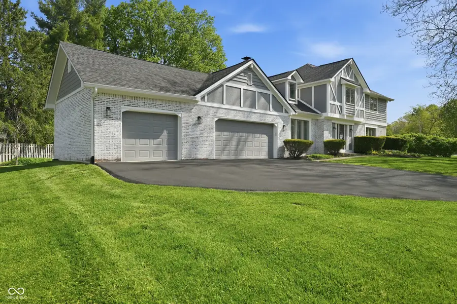 700 Round Court, Zionsville, IN 46077 - #3