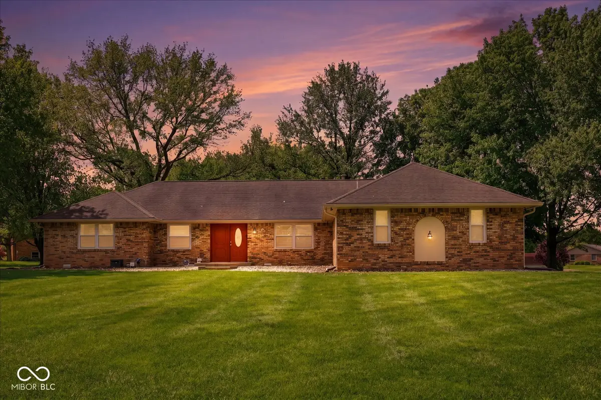 416 Macy Way, Greenwood, IN 46142 - #1