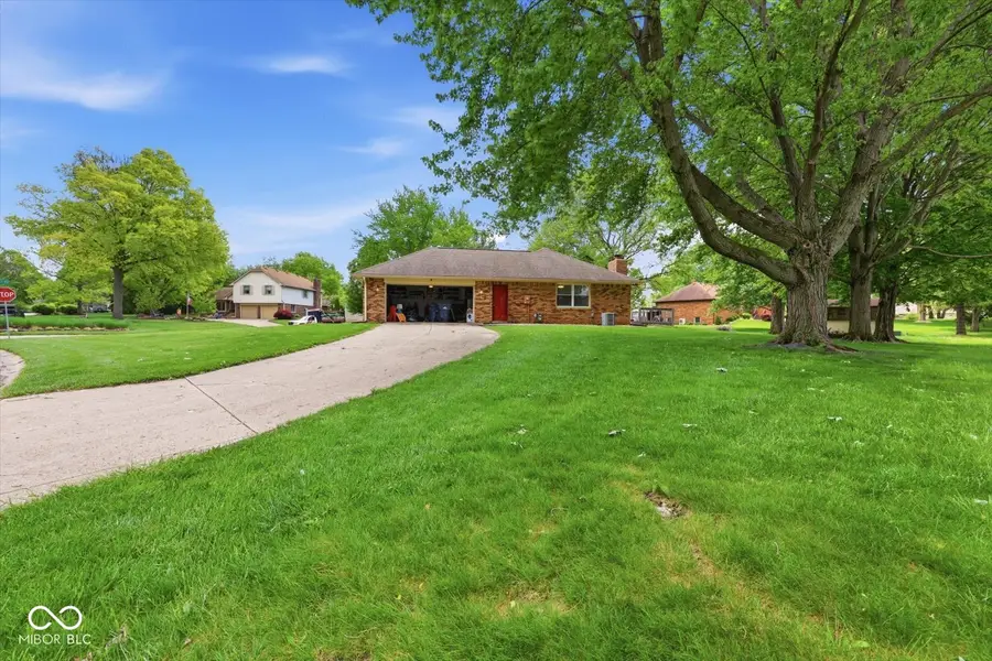 416 Macy Way, Greenwood, IN 46142 - #3