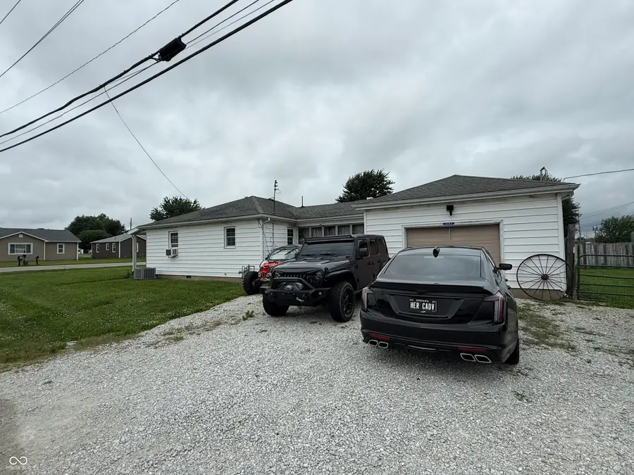 1504 N East Street, Greensburg, IN 47240 - #2