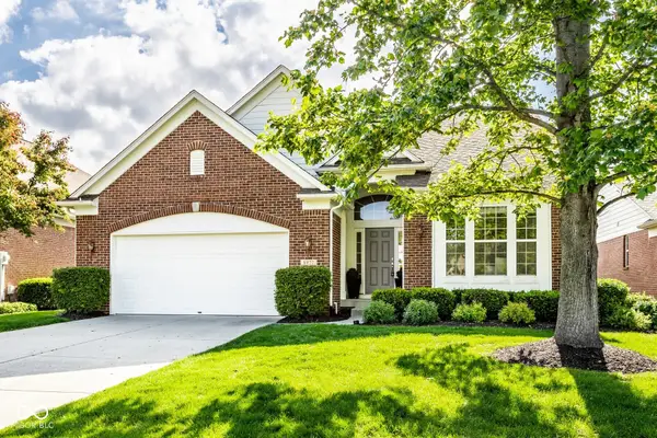 8977 Stonewick Way, Zionsville, IN 46077