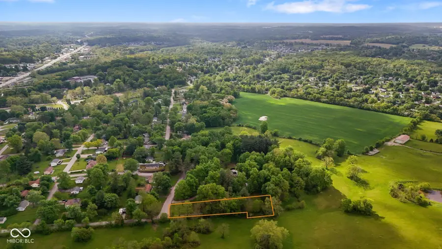 221 W Chester Drive, Ellettsville, IN 47429 - #3