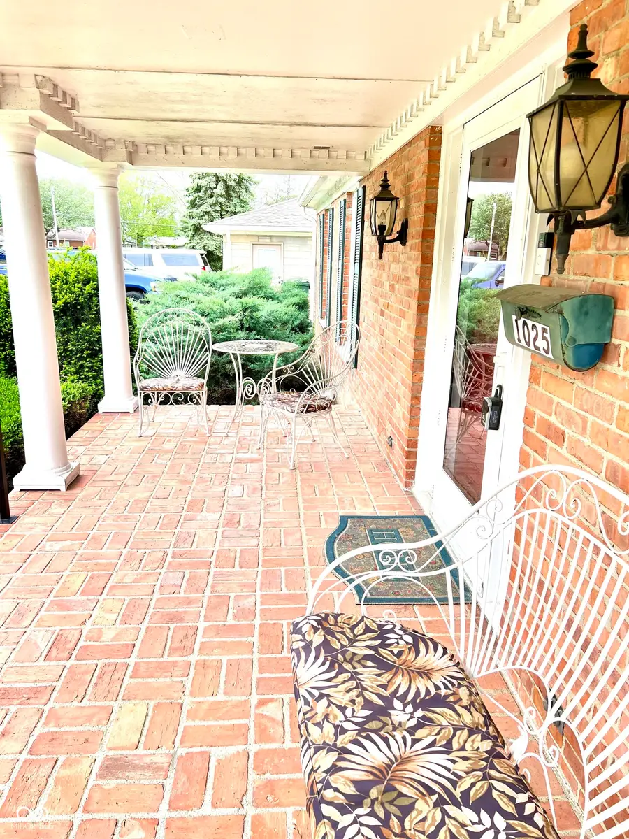 1025 Maple Drive, Greenfield, IN 46140 - #2
