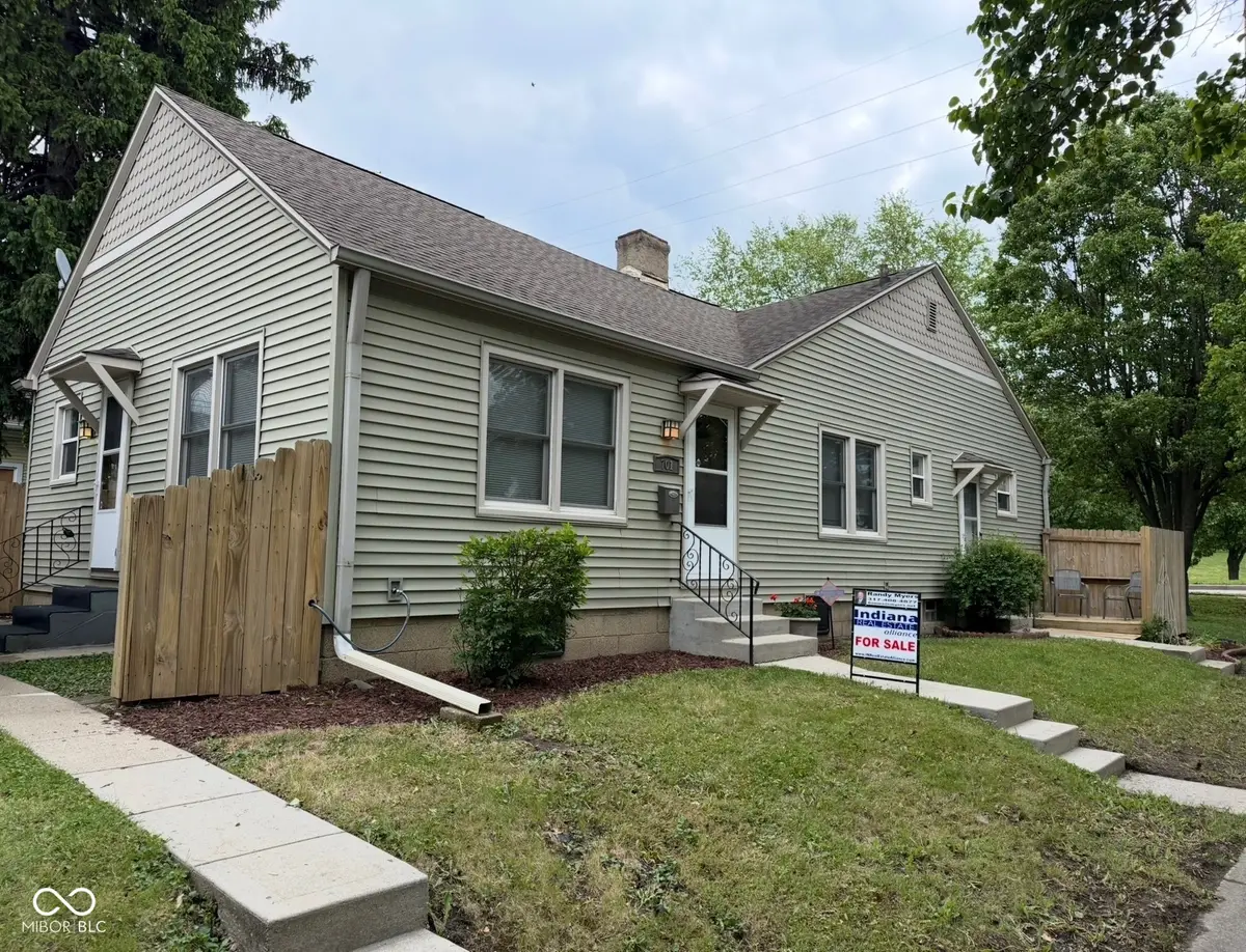 802 E Raymond Street, Indianapolis, IN 46203 - #1