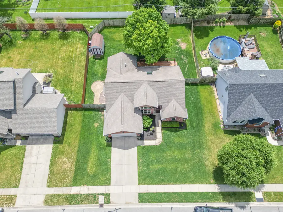 3409 Victoria Avenue, Columbus, IN 47203 - #2