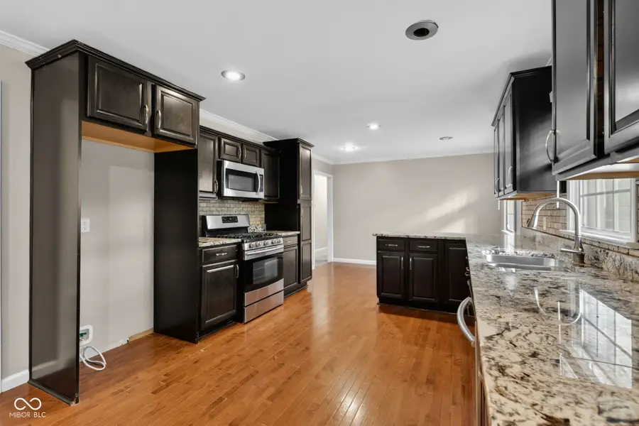7511 Mohawk Lane, Indianapolis, IN 46260 - #3