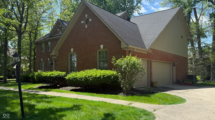 5276 Woodfield Drive S, Carmel, IN 46033 - #2
