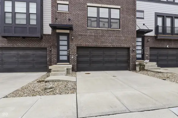 9739 Junction Station, Fishers, IN 46037