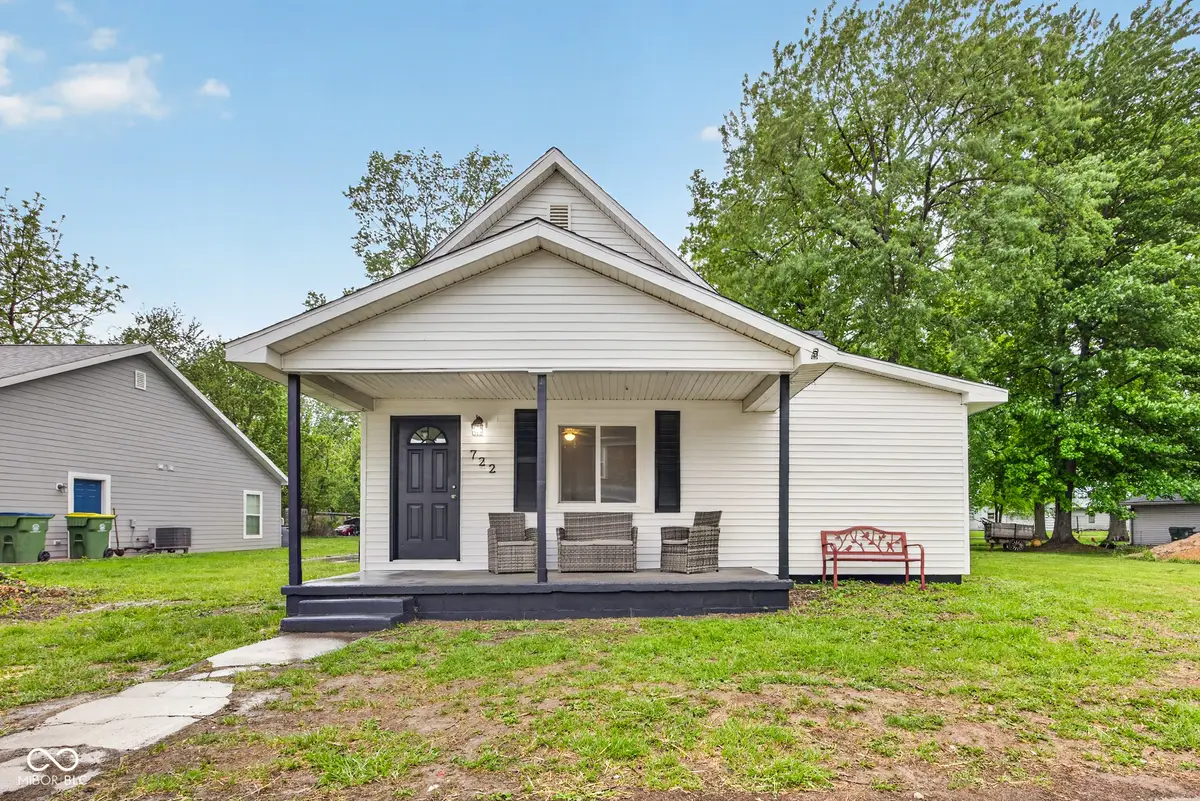 722 N Main Street, Sullivan, IN 47882 - #1