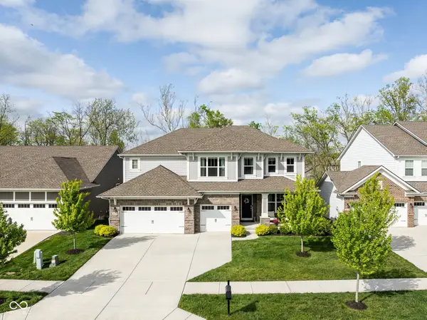 6021 Godello Circle, Zionsville, IN 46077