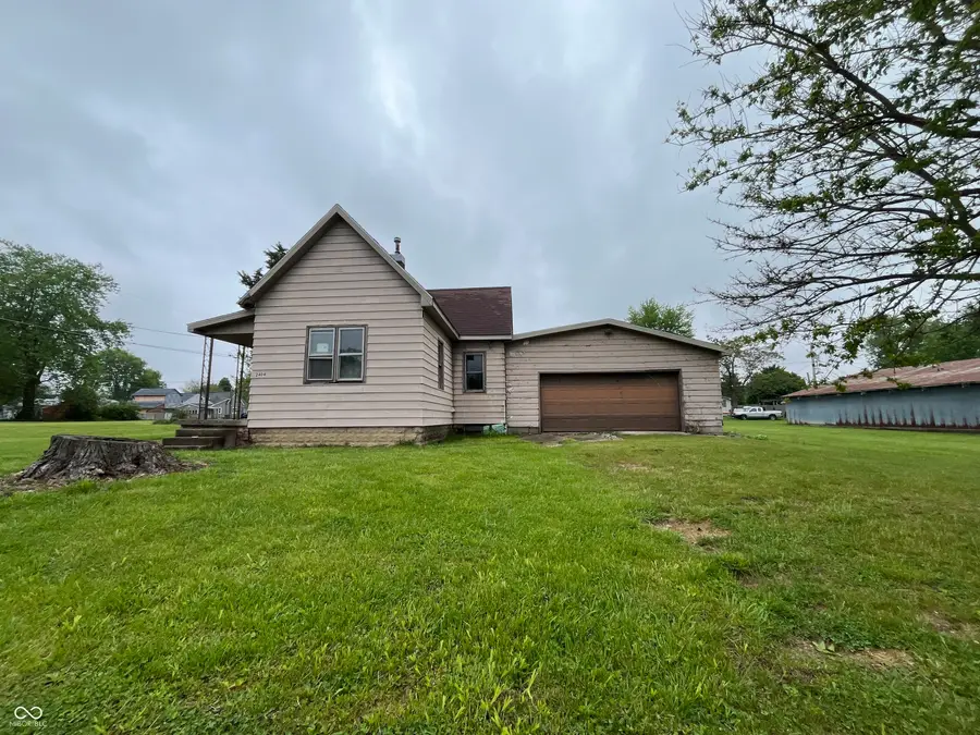 2404 S J Street, Elwood, IN 46036 - #2