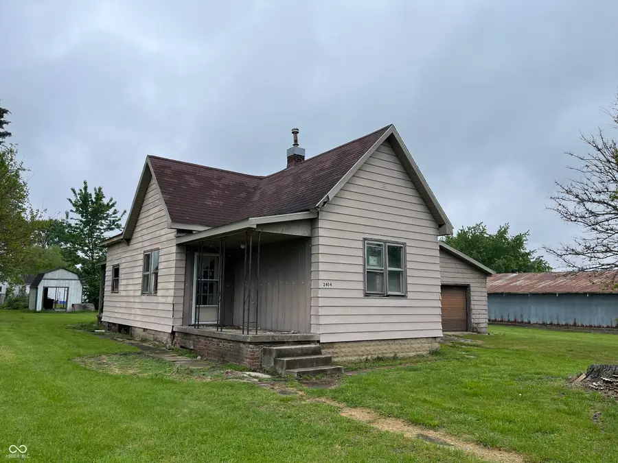 2404 S J Street, Elwood, IN 46036 - #3