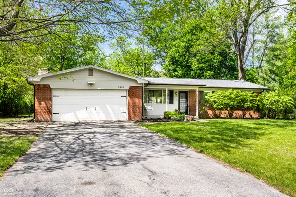 9828 Chambray Drive, Carmel, IN 46280