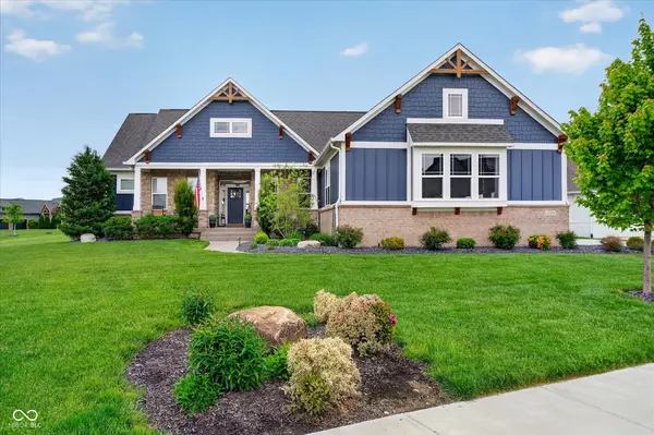 18295 Lakes End Drive, Westfield, IN 46074